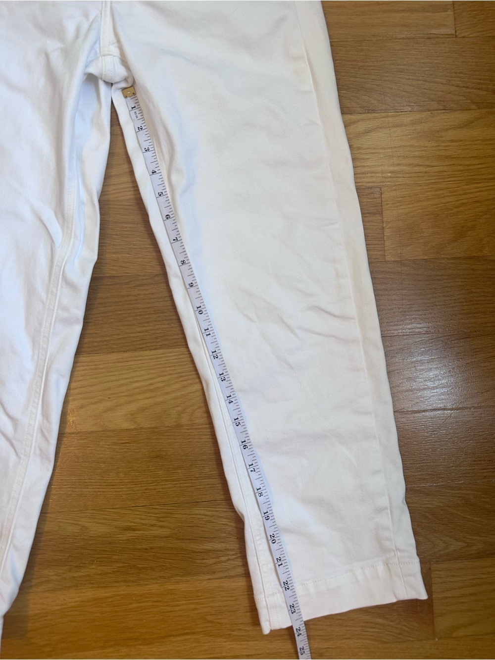Everlane White Straight Crop Jeans - Size 0 - Excellent Condition! - Picture 6 of 9
